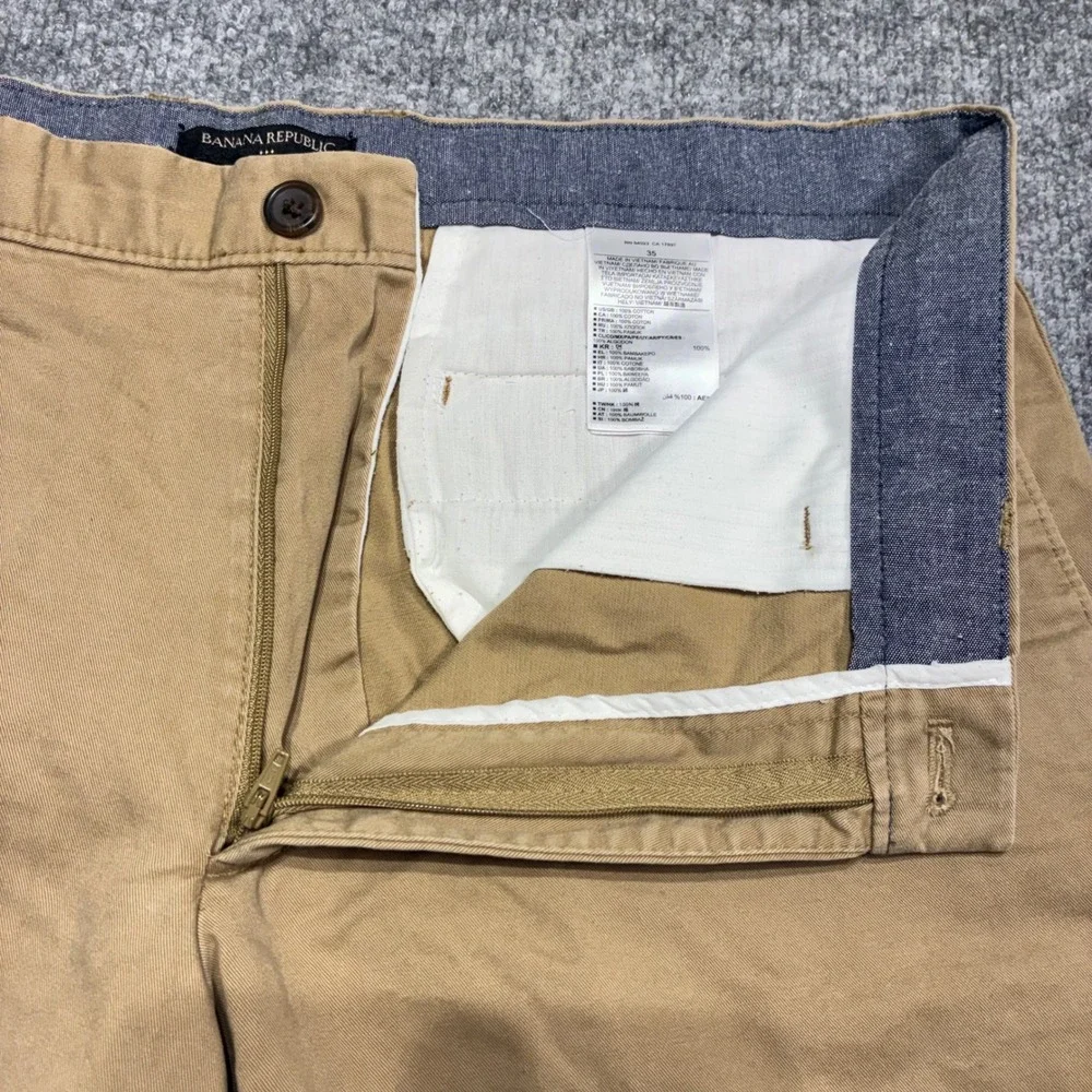 Banana Republic‎ Mens Chino Shorts Tan Sz.35 Flat Front Casual Summer Preppy